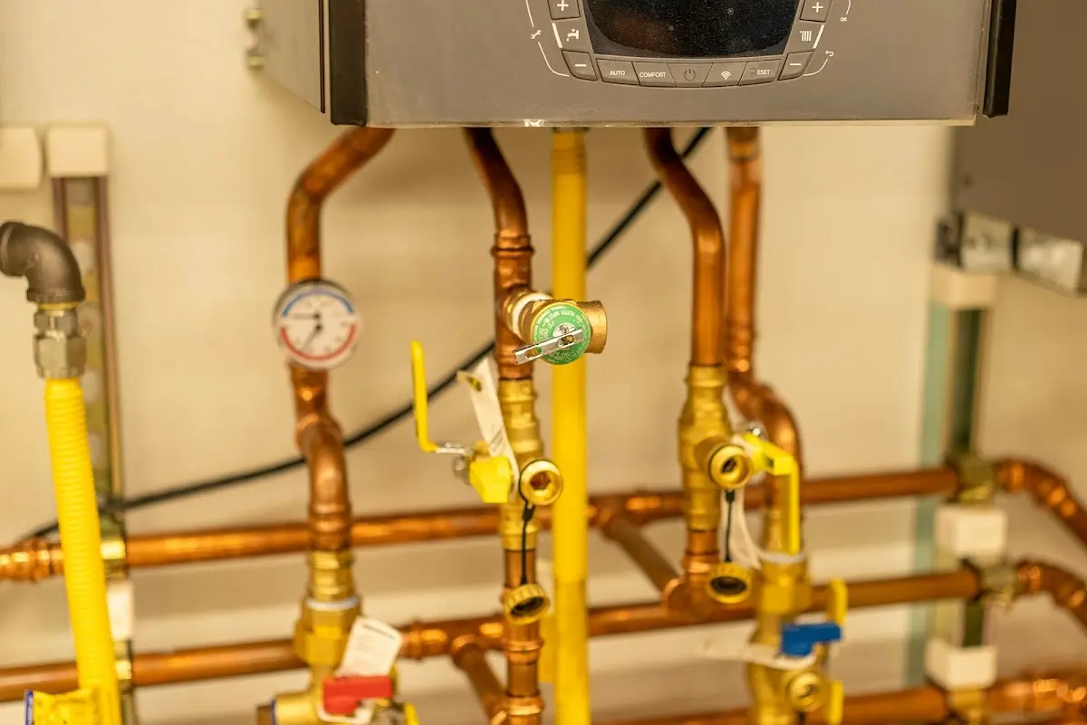 Licensed technician providing Emergency Plumbing for a homeowner in Southwest Ranches